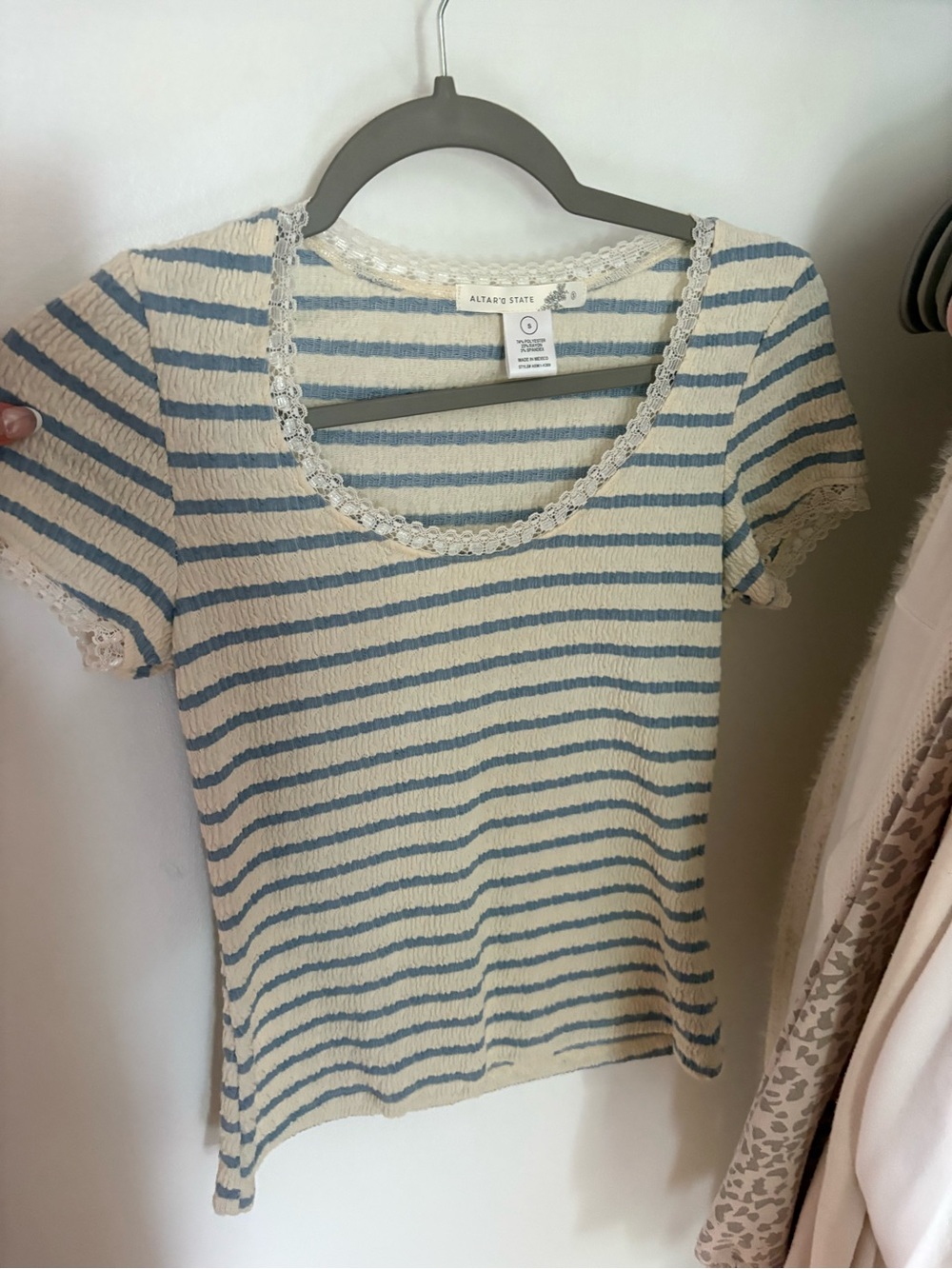 Striped Altar’d state tee with lace